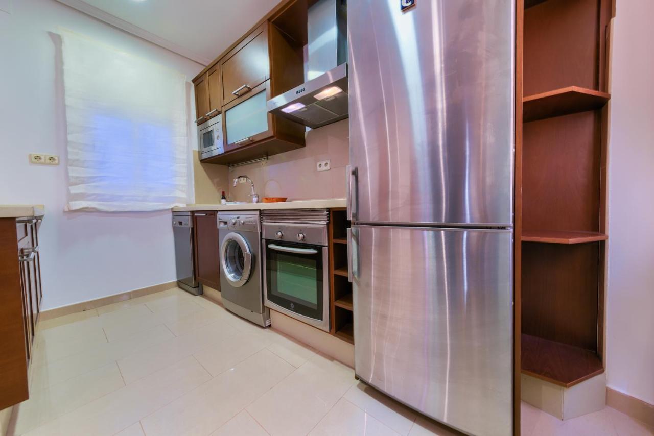 Holidays2Malaga Lazcano High Wifi & French Balcony Extérieur photo